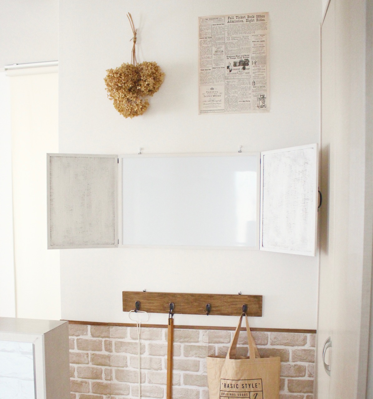 プリント隠しをリメイクし直し 石膏ボード５kgまでokミニフック Elie S House Diy100均リメイカーエリィの暮らし レシピブログ Powered By ライブドアブログ