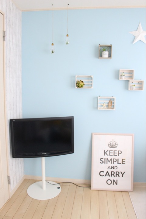 WALL TV STAND 息子部屋 壁掛けスタンド テレビボード
