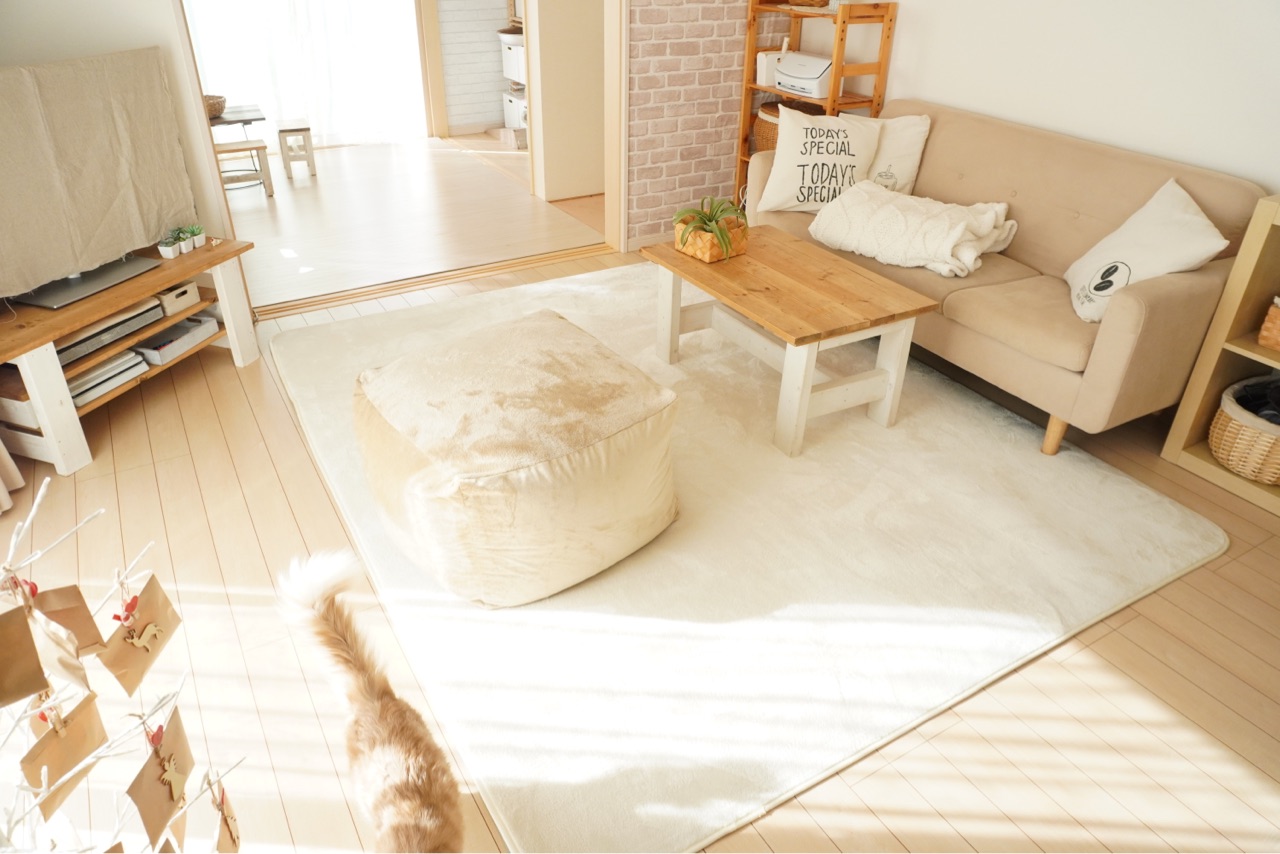 ニトリ 無印 人をダメにするソファーにニトリのモコモコカバー ホットカーペット Elie S House Diy100均リメイカーエリィの暮らし レシピブログ Powered By ライブドアブログ