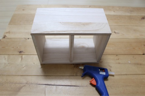 アンティーク調丸型トレー 木板45×12㎝ セリア 簡単DIY