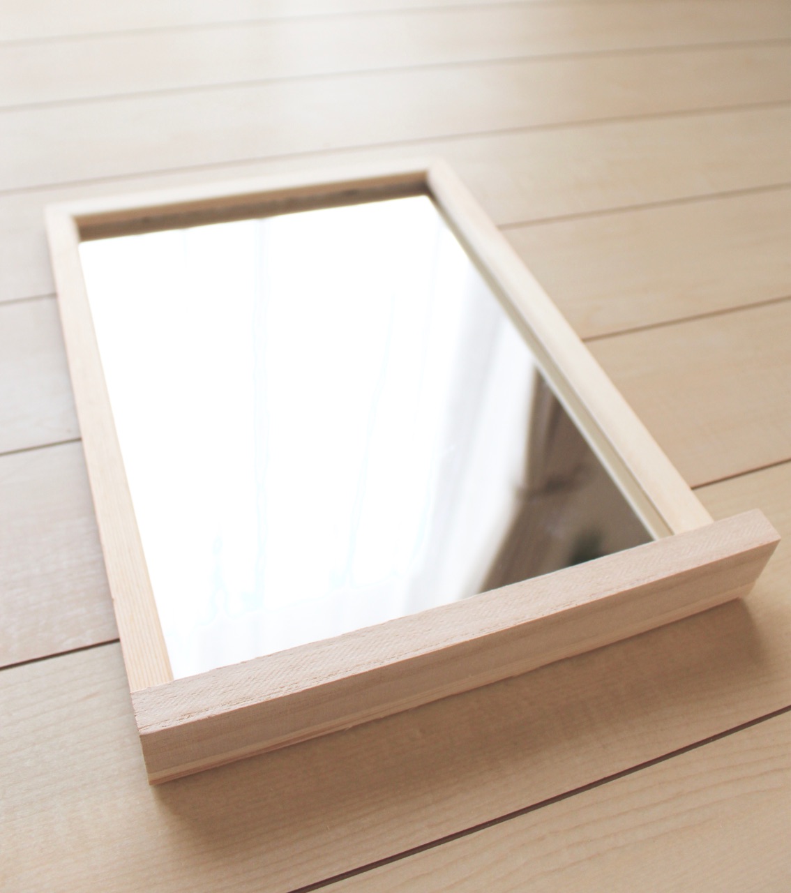 セリア商品で壁掛けミラーを簡単リメイク Elie S House Diy100均リメイカーエリィの暮らし レシピブログ Powered By ライブドアブログ