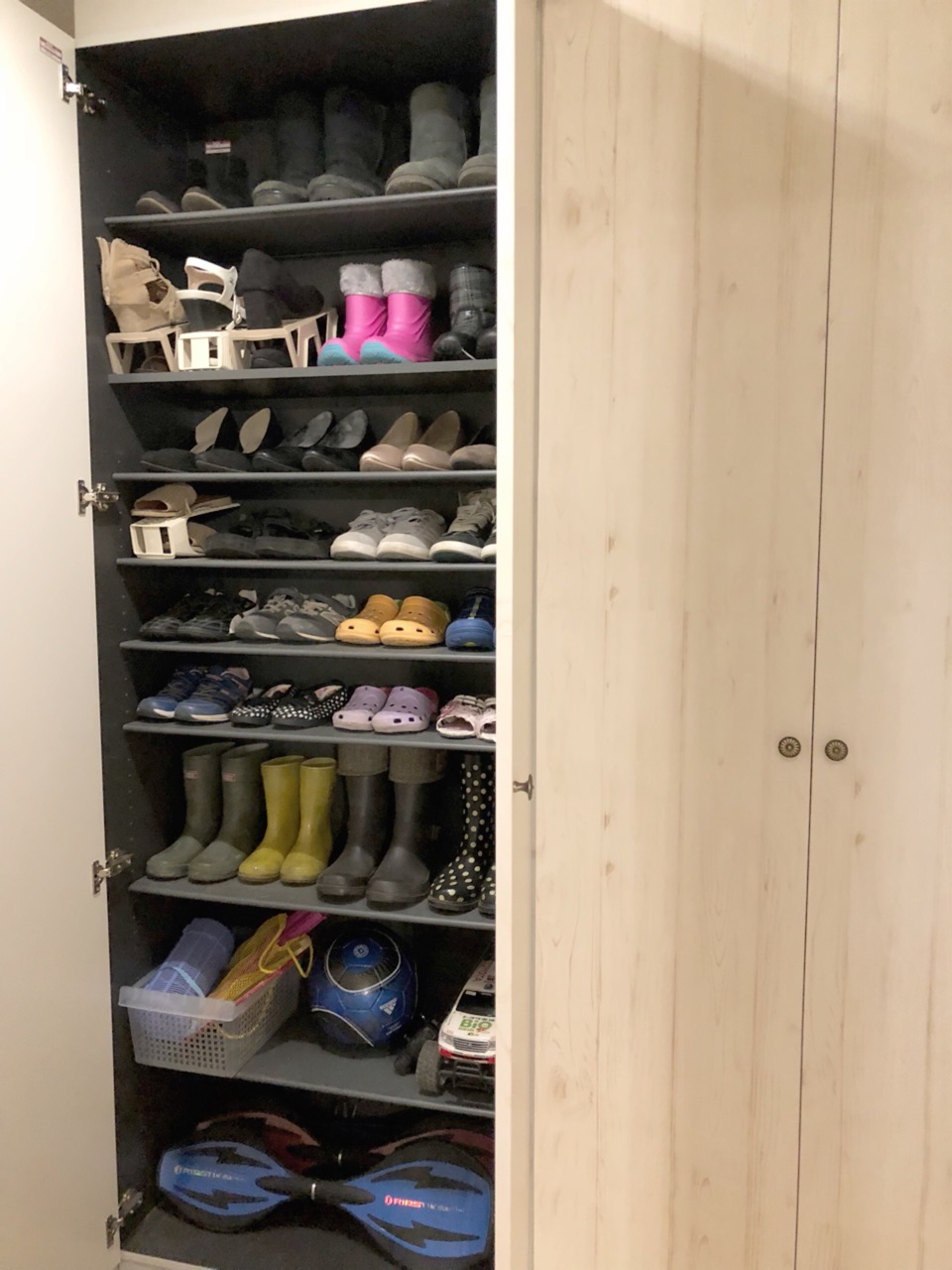 真っ暗な下駄箱を簡単に明るくリメイク Elie S House Diy100均リメイカーエリィの暮らし レシピブログ Powered By ライブドアブログ 真っ暗な下駄箱を簡単に明るくリメイク Elie S House Diy100均リメイカーエリィの暮らし レシピブログ Powered By ライブドアブログ