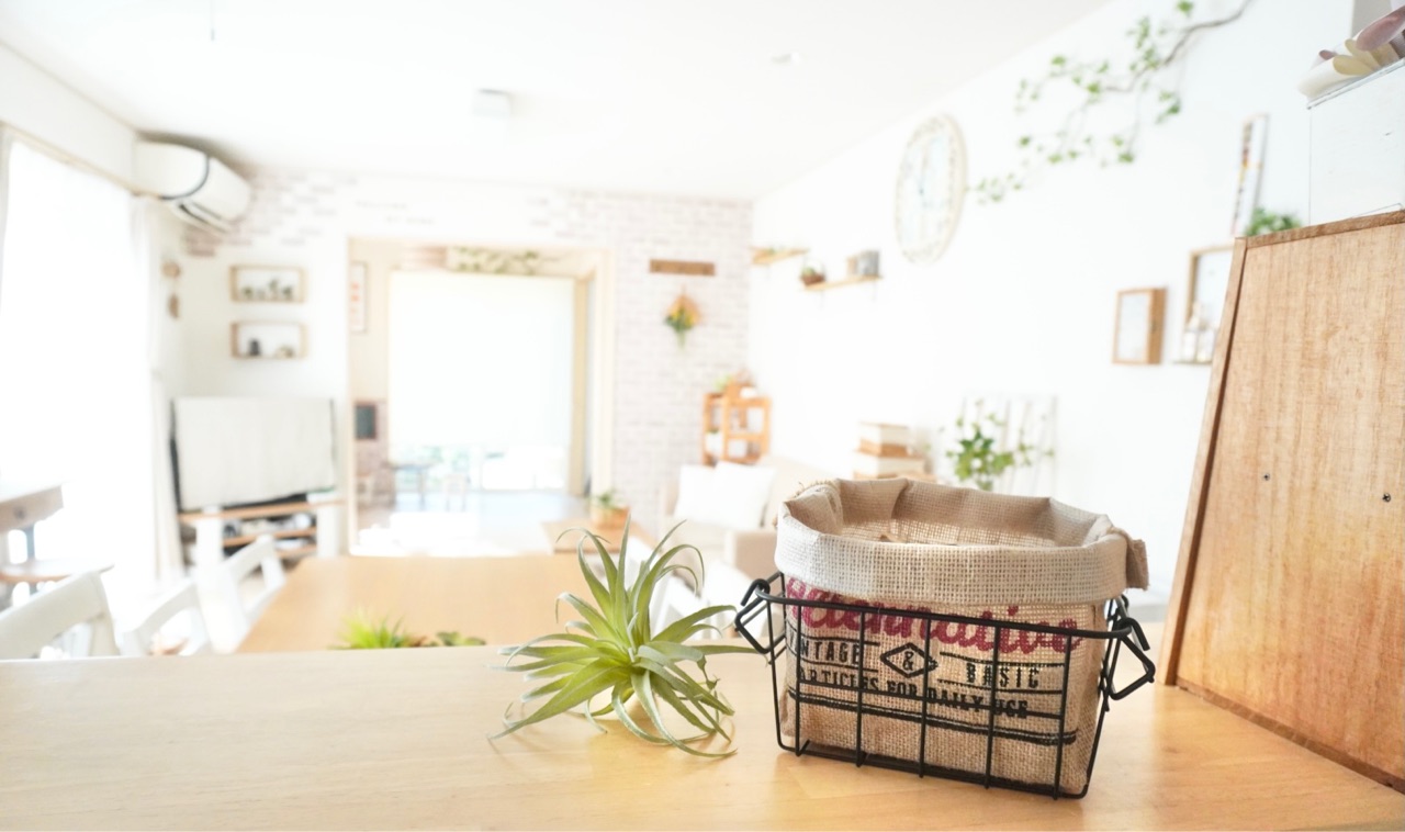 100均 入れて折るだけ おしゃれなワイヤーバスケット Elie S House Diy100均リメイカーエリィの暮らし レシピブログ Powered By ライブドアブログ