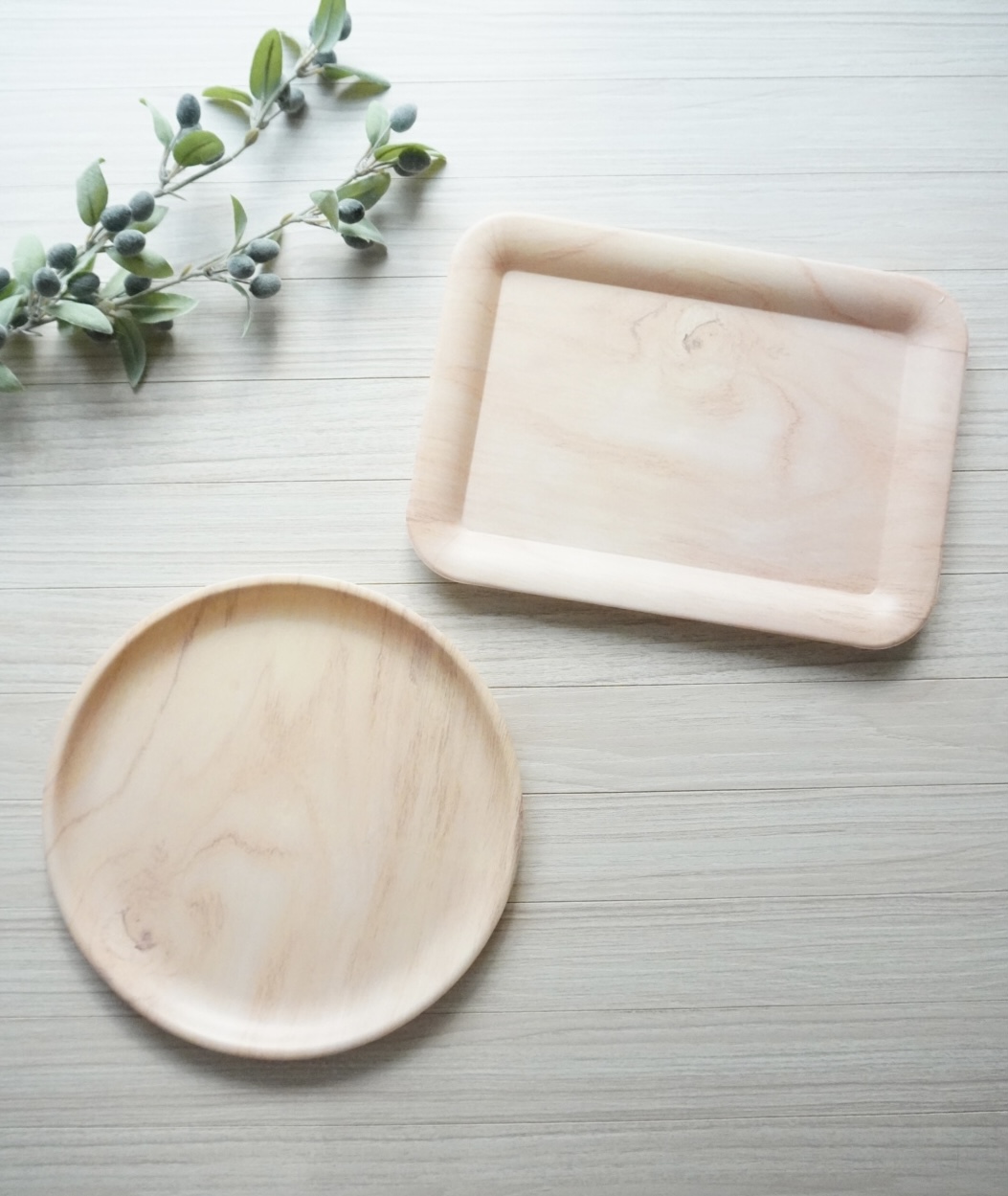 これ100円でいいの ダイソー滑りにくいトレー ニトリそっくりさん Elie S House Diy100均リメイカーエリィの暮らし レシピブログ Powered By ライブドアブログ