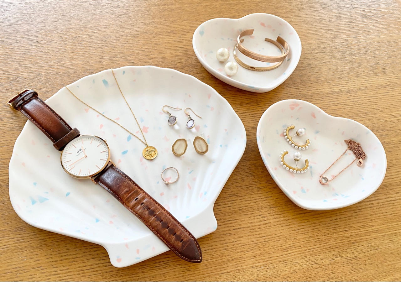 夏っぽ可愛い セリアのメラミントレー Elie S House Diy100均リメイカーエリィの暮らし レシピブログ Powered By ライブドアブログ