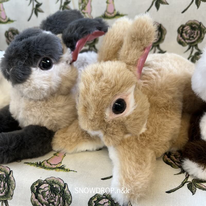 作家様 ハンドメイド うさぎのぬいぐるみ メロンカラーの仔猫
