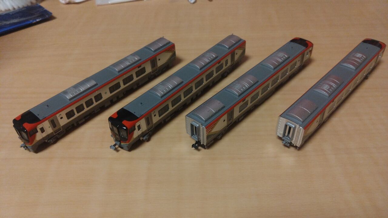 JR四国 2700系土讃線きいろいアンパンマン列車の製作 : ジョイフル