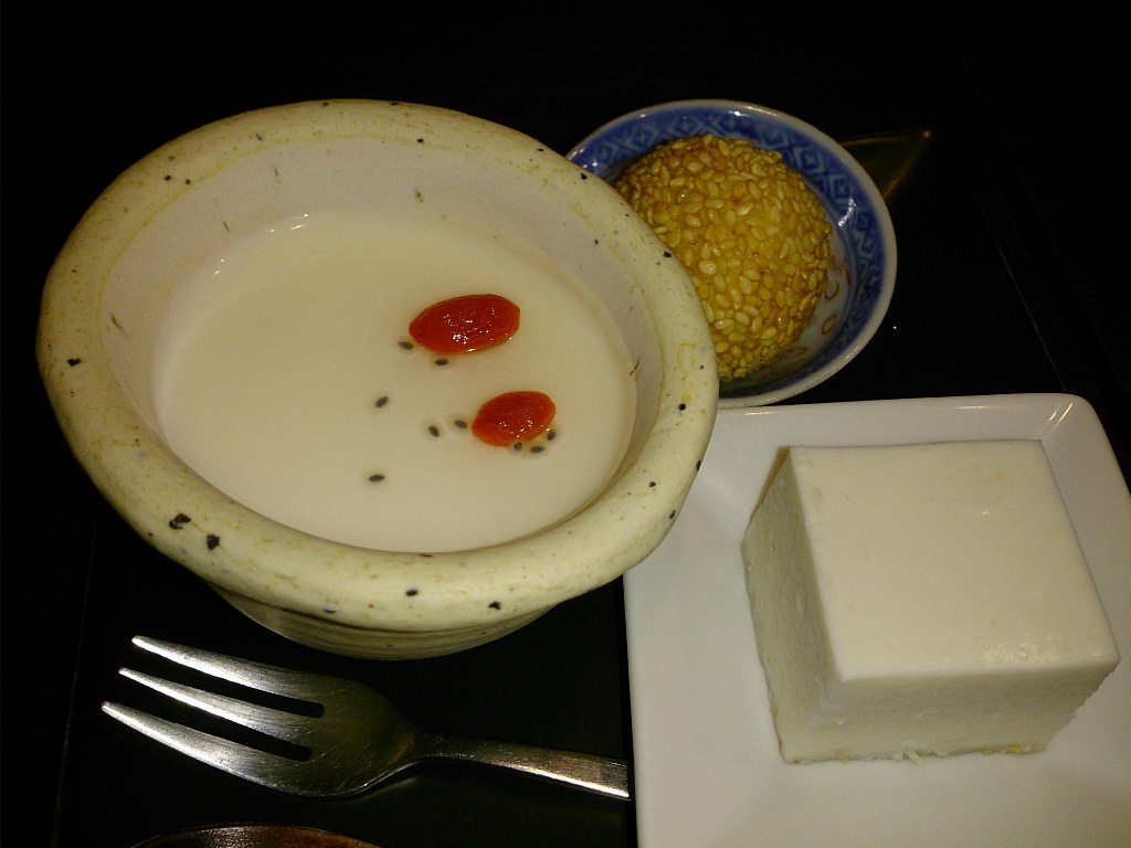 5c5e2f80.jpg