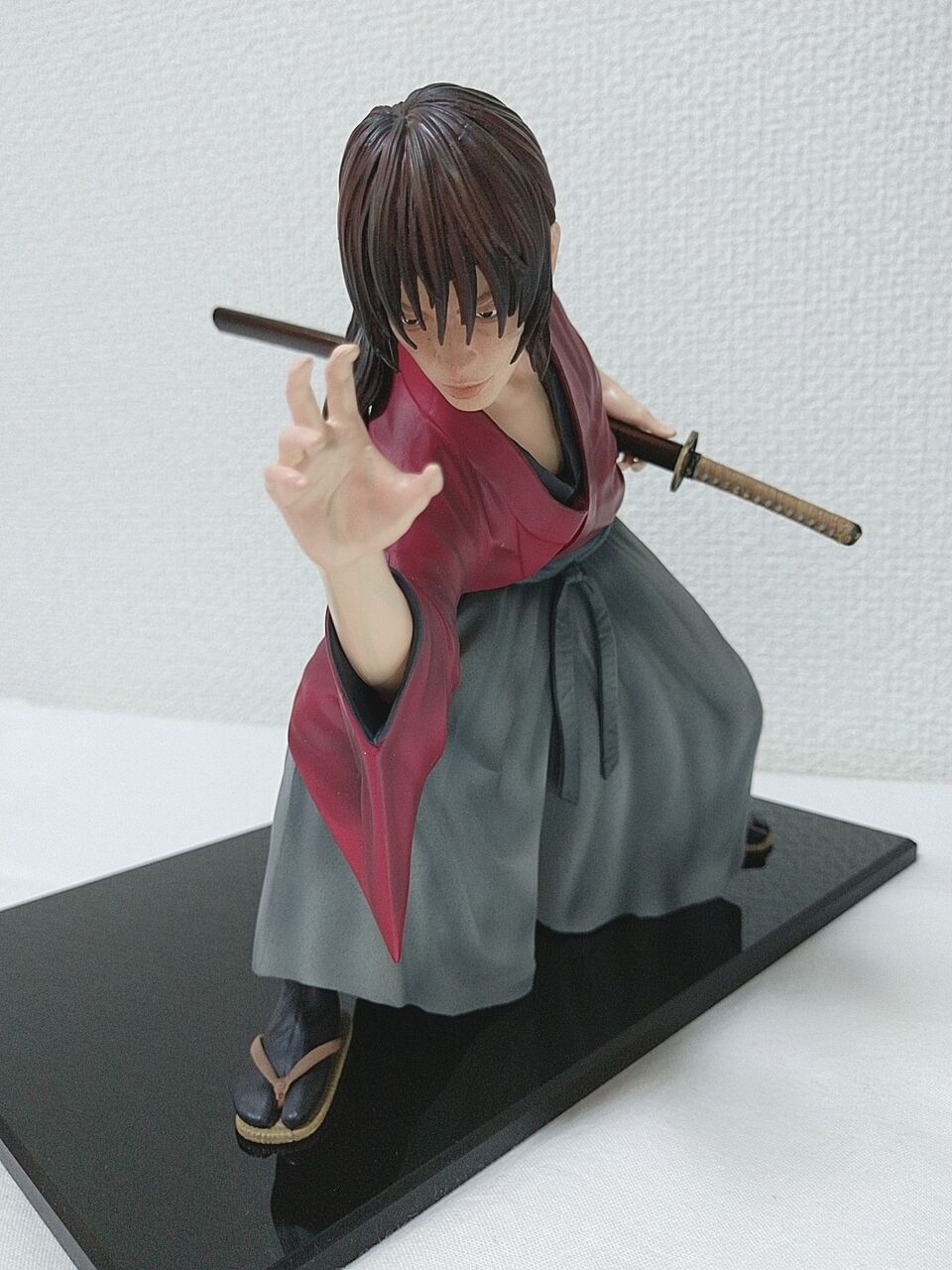Amazon.co.jp: るろうに剣心 佐藤健 1/6スケールフィギュア : ホビー