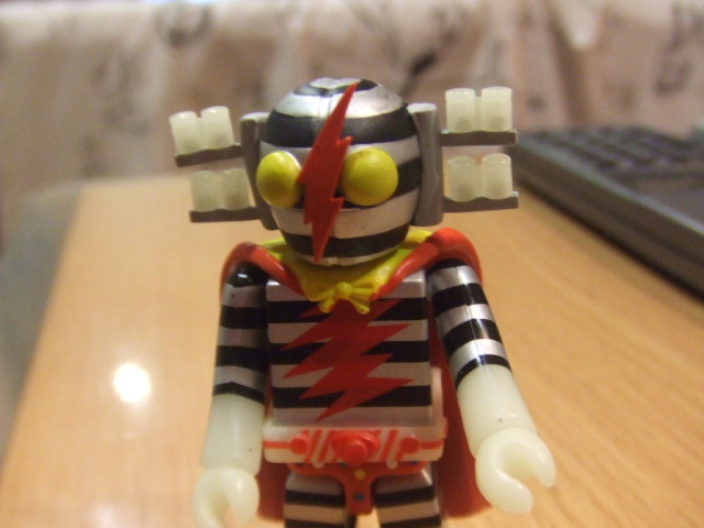 電線マンがやって来た 明日は明日の酒を呑む