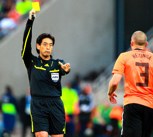 決勝担当は西村主審 シニア大会で日本人初 クラブｗ杯サッカー Soccer 32のブログ