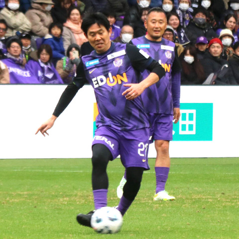SportsHochi_20241221_OHT1T51123_1