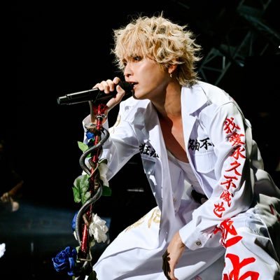 【手越祐也】『XY』の革新：YOSHIKIがプロデューサー辞任を考える理由とは？