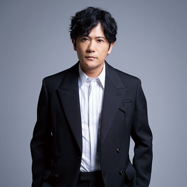 【初体験】稲垣吾郎の興味が止まらない！タッチパネルの使い方に夢中になる姿が可愛いと話題に