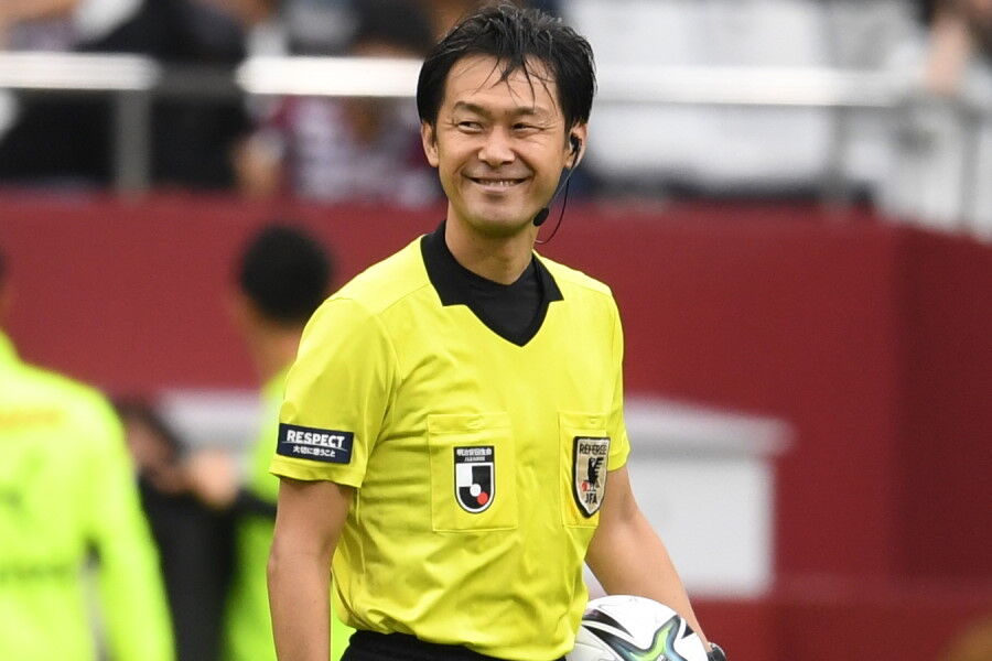 【Jリーグ】元国際審判員の家本政明氏が明かす、J1昇格PO決勝のPK判定についての驚愕の見解とは？