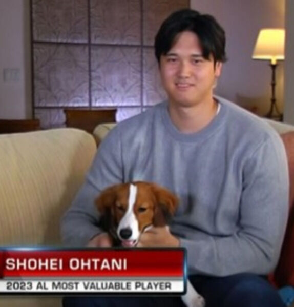 【話題】大谷翔平の「デコピン」が話題！世界的なサッカースターと共にする犬の名前とは？