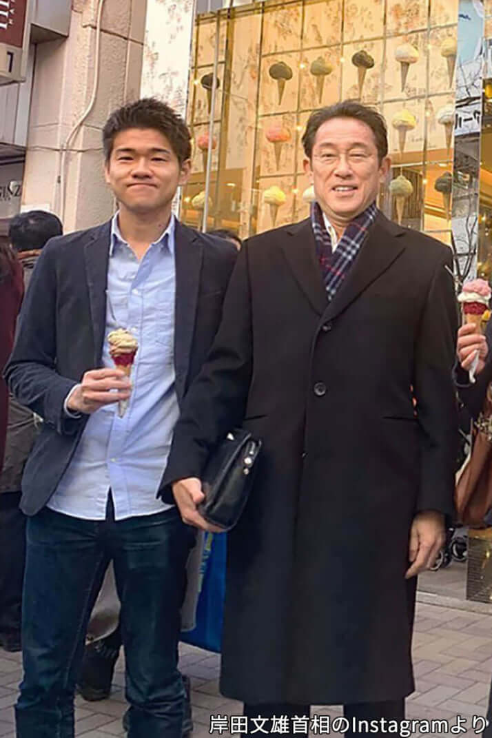 【政治】岸田翔太郎氏がコンビニでの買い物に注目！その様子にファンも驚愕