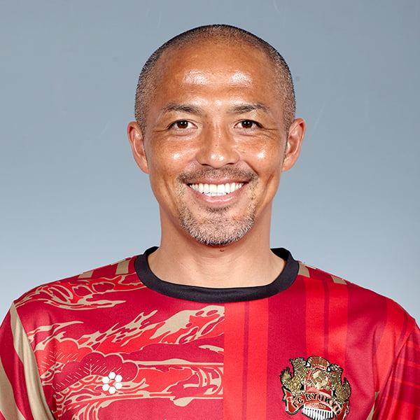 【サッカー】小野伸二が感謝の意を込めて「温かいブーイングありがとう」と古巣浦和サポーターにメッセージ