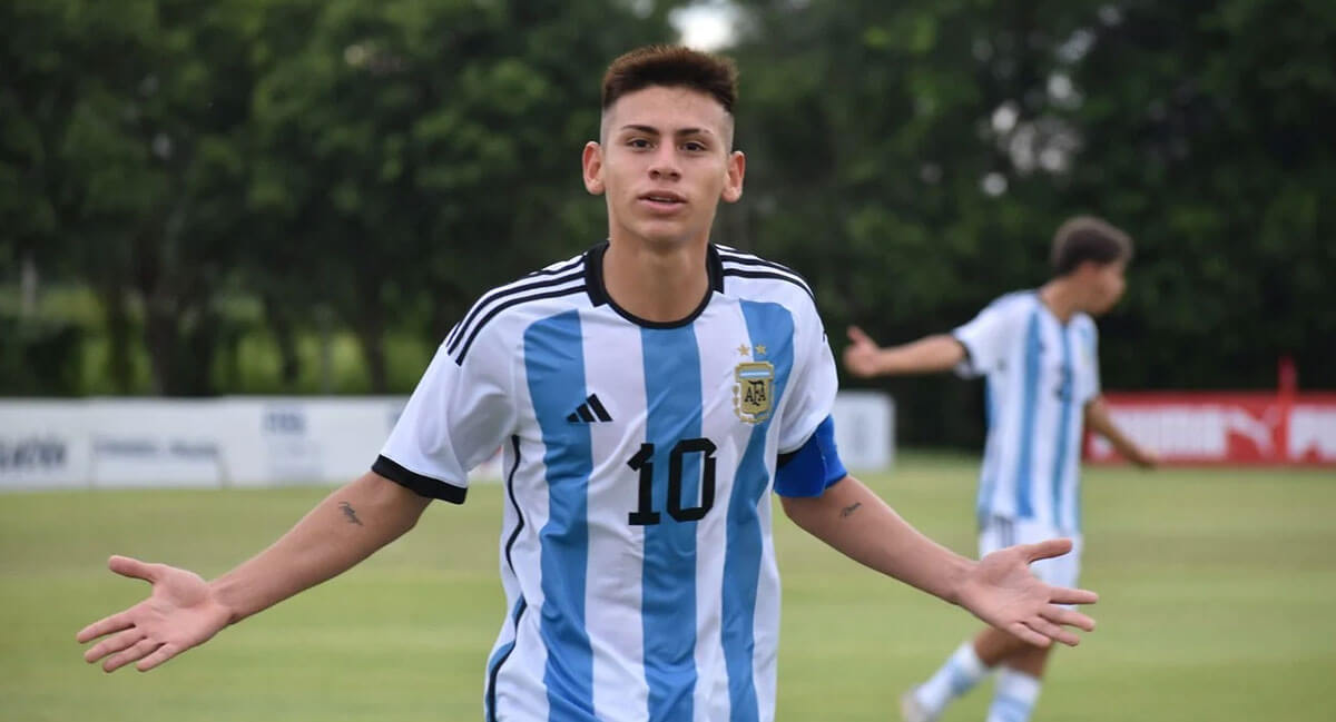 【サッカー】三つ巴の争奪戦勃発！Rマドリード、パリSG、マンCがアルゼンチンU-17代表エチェベリ獲得を競う