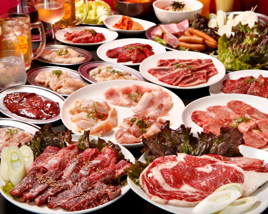 食べ放題の肉を七輪に捨ててしまったら、炭代で3万円支払いの憂き目に！