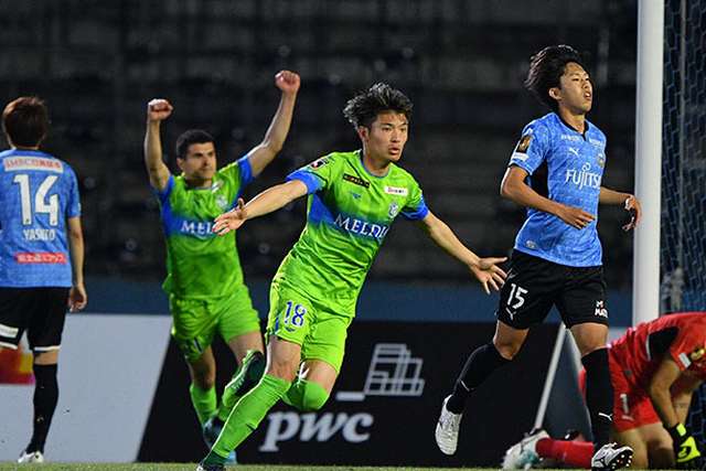 J1第15節 湘南ベルマーレ、川崎Fに4発完封勝利で今季初の連勝