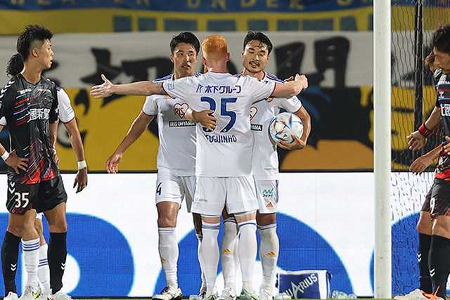 J2第30節 ベガルタ仙台、敵地で金沢に4発快勝!中山仁斗が2ゴール