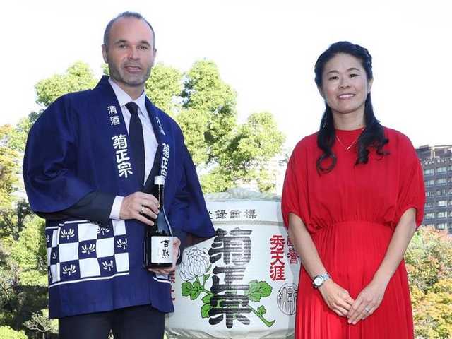 イニエスタ 神戸 ものすごく気に入ってます 自分が住んでいる六甲アイランドは散歩するのに素晴らしい サッカータイム