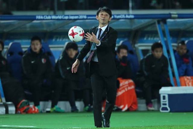 タイ3冠監督・石井正忠 学校給食センターで学んだ「組織論」