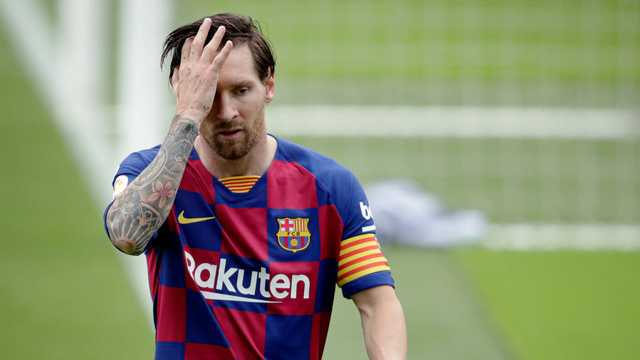 リオネル メッシさん 21年6月にバルセロナ退団か サッカータイム