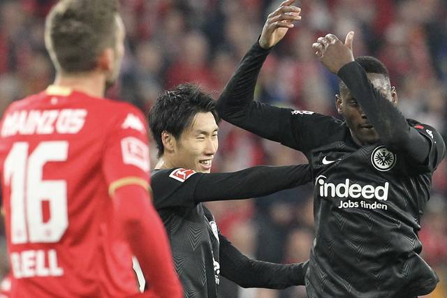 鎌田大地フル出場 フランクフルト、マインツとドローで連勝ストップ