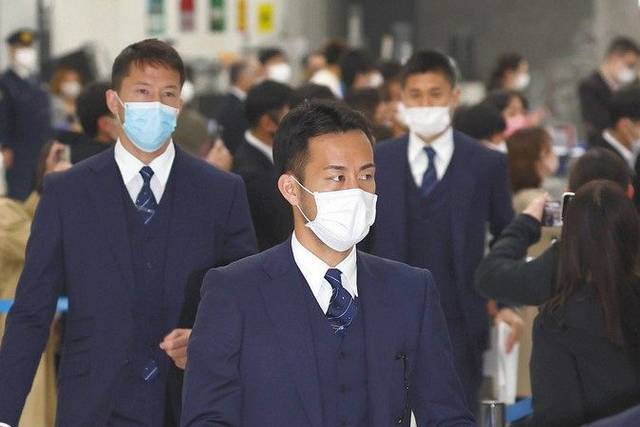 【日本代表】森保監督はなぜ柴崎岳や長友佑都を先発で使うのか