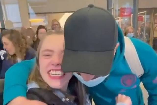 グリーリッシュのあるファンサービスに賞賛の嵐 サッカータイム グリーリッシュのあるファンサービスに賞賛の嵐 サッカータイム