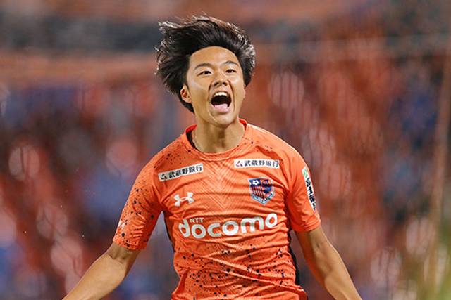 J2第30節　大宮アルディージャ、3得点で横浜FCに競り勝つ