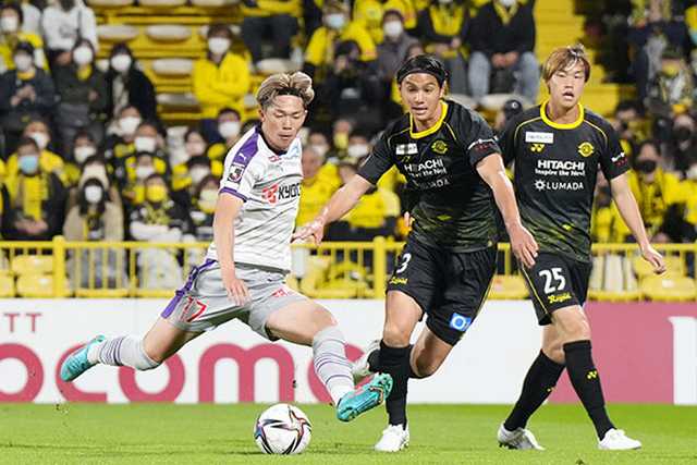 J1第9節 柏レイソル 京都に2失点完封負けで連敗 サッカータイム J1第9節 柏レイソル 京都に2失点完封負けで連敗 サッカータイム
