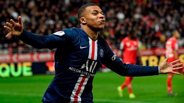 ピレス氏 ムバッペにレアル マドリード移籍のススメ W杯を制した1998 18の比較について 間違いなく98年のチームが上 サッカータイム