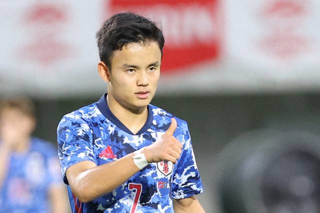 ガルシア監督が久保建英の現状に言及「松葉づえを使って…」