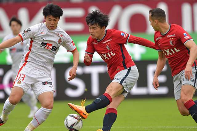 J1第9節 鹿島アントラーズ、名古屋とスコアレスドロー