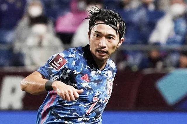 日本代表でも見られるか 柴崎岳の超絶ゴール Gkが止められなかった理由は サッカータイム