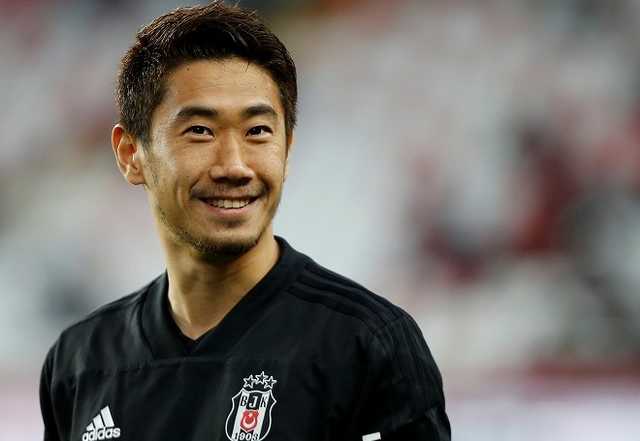 香川真司の獲得が 夢 だったデュッセルドルフ幹部 でもドルトムントと数字について意見交換したら悪夢にうなされたよ サッカータイム