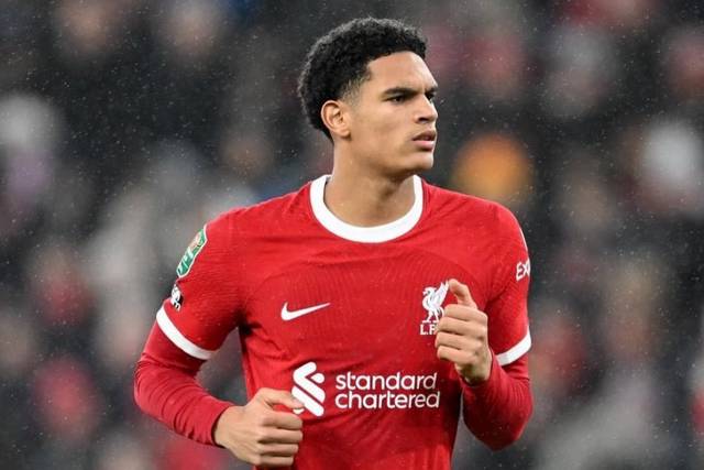 【リヴァプール】「クアンサはもう当たり前のように活躍してるからな」「クアンサは今いい経験積んどるわ」