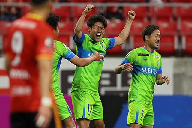 J1第7節 湘南ベルマーレ 後半at被弾で名古屋に逆転負け 3連敗 開幕7試合未勝利 サッカータイム J1第7節 湘南ベルマーレ 後半at被弾で名古屋に逆転負け 3連敗 開幕7試合未勝利 サッカータイム
