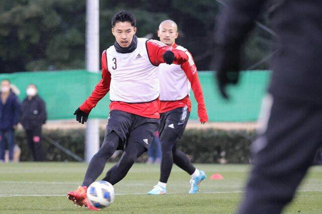 【日本代表】DF中山雄太が左足つま先挫傷で別メニュー