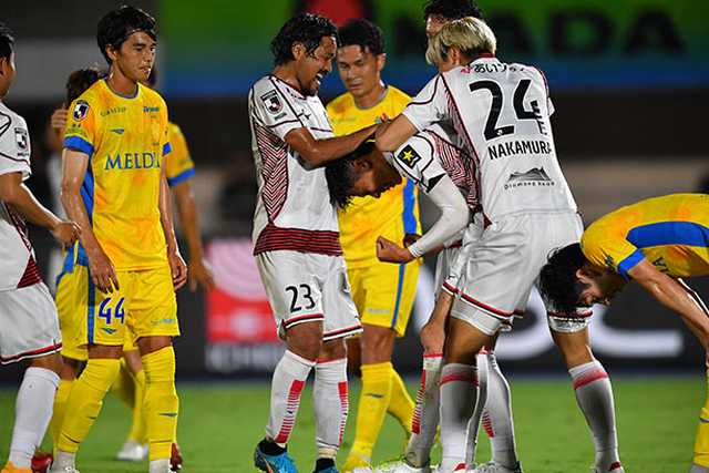 J1第24節 湘南ベルマーレ 札幌に5失点大敗で連敗 サッカータイム