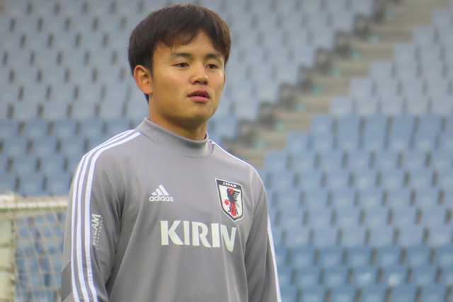 ついに久保建英がa代表デビューか 香川真司の練習回避で出場可能性が サッカータイム ついに久保建英がa代表デビューか 香川真司の練習回避で出場可能性が サッカータイム