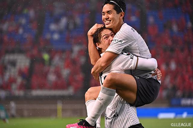 J1第8節 ヴィッセル神戸、敵地で鹿島に5発大勝!