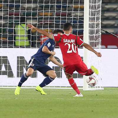 アジア杯 中東の笛は日本に 長友 腕に当たりましたね 僕の サッカータイム アジア杯 中東の笛は日本に 長友 腕に当たりましたね 僕の サッカータイム