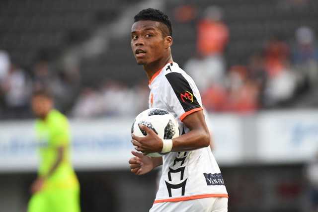 大迫を超えろ 今年 大化け が期待される5名の日本人ポストプレーヤー サッカータイム