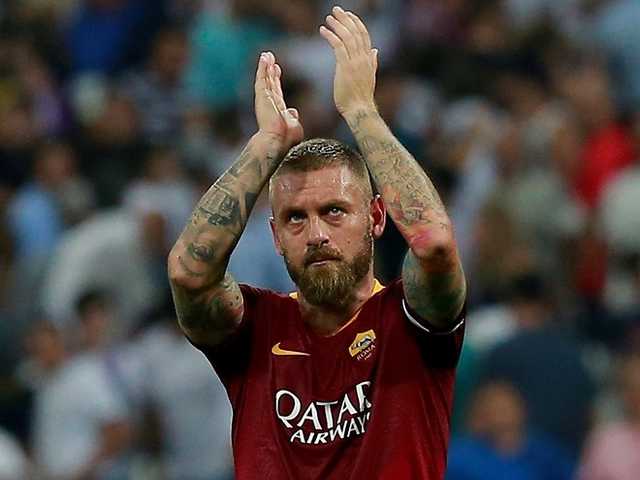 ローマ デ ロッシの今季限りでの退団を発表 親日家の気になる今後は サッカータイム ローマ デ ロッシの今季限りでの退団を発表 親日家の気になる今後は サッカータイム