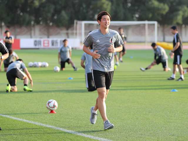 アジア杯 大迫勇也 物足りない若手に異例の要望 もっと怒ったっていいし 先輩に文句を言ったっていい サッカータイム アジア杯 大迫勇也 物足りない若手に異例の要望 もっと怒ったっていいし 先輩に文句を言ったっていい サッカータイム