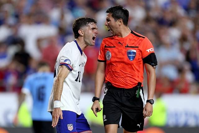 【サッカー】開催国アメリカがまさかのGSで消える…… コパ・アメリカで揺らいだ“黄金世代”への期待感「何も進歩していない」